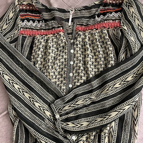 SOLD - Free People Feather In The wind Tunic - Picture 6 of 7